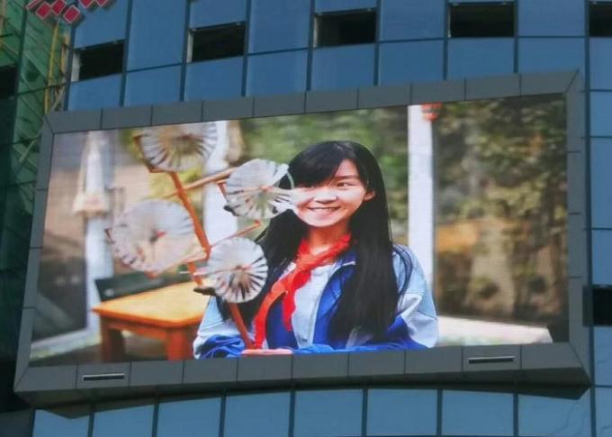 La publicité extérieure de RVB a mené le vrai affichage vidéo de pixel dans le centre commercial